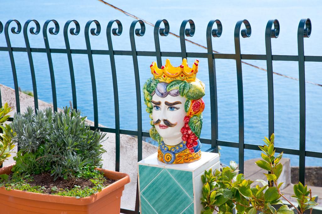Casa Nilde Panzió Positano Kültér fotó